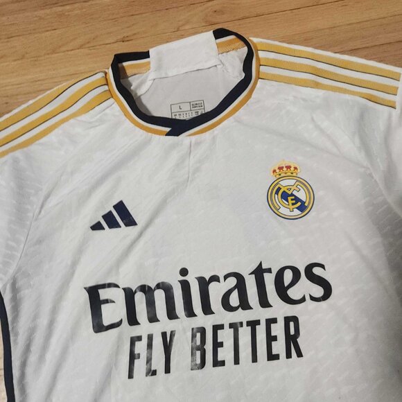 Kylian Mbappe Fan Jersey -Fits Men's Medium - White - Picture 2 of 5